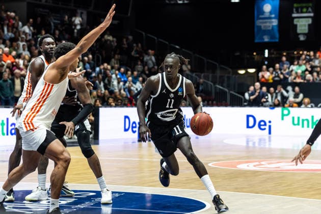 GER, BKT EuroCup, Saison 2025 2026, Niners Chemnitz - Cosea JL Bourg-en-Bresse. 20.01.2026, Messe, Chemnitz, GER, BKT EuroCup, Saison 2025 2026, Niners Chemnitz - Cosea JL Bourg-en-Bresse. Both Gach (Cosea JL Bourg-en-Bresse 11) Foto Alexander Trienitz Chemnitz Messe Sachsen Deutschland
