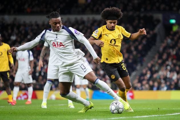 Destiny Udogie of Tottenham Hotspur is challenged by Karim Adeyemi of Borussia Dortmund Tottenham Hotspur v Borussia Dortmund, Football, UEFA Champions League 2025 26 League Phase MD7, Tottenham Hotspur Stadium, London, UK, 20 01 26 Editorial use only  Copyright: xAnthonyxHanc Shutterstockx 16377490v