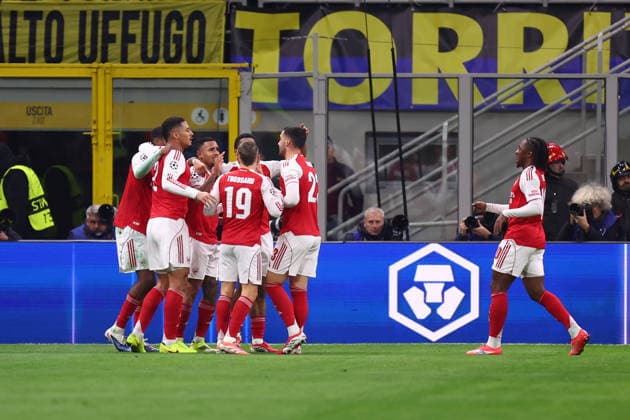 FC Internazionale - Arsenal Fc - UEFA Champions League 2025 26 League Phase MD7 Gabriel Jesus of Arsenal Fc celebrates with his team mates after scoring a goal during the UEFA Champions League Phase MD7 match between FC Internazionale and Arsenal Fc at Stadio Giuseppe Meazza (San Siro) on January 20, 2025 in Milan, Italy . Milano Stadio Giuseppe Meazza Italy Copyright: xMarcoxCanonierox