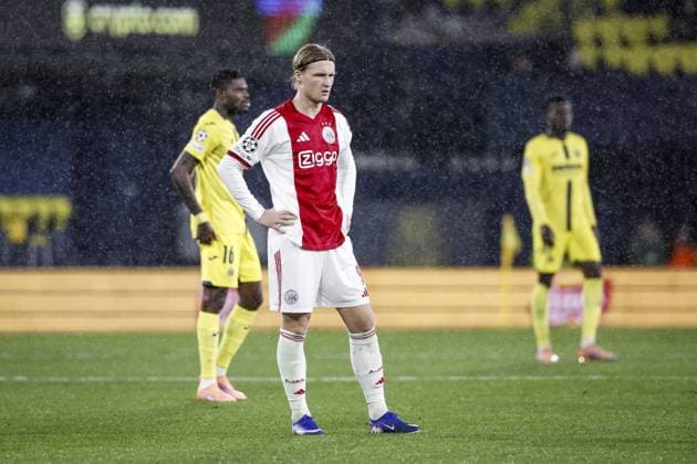 VILLARREAL - Kasper Dolberg of AFC Ajax reacts after the 0-1 during the UEFA Champions League match between Villarreal CF and AFC Ajax at Estadio de la Ceramic on January 20, 2026, in Villarreal, Spain. BAS CZERWINSKI ANP UEFA Champions League 2025 26 League Phase MD7 2025-2026 xVIxANPxSportx xxANPxIVx 548106671 originalFilename: 548106671.jpg