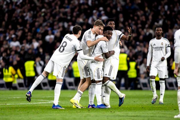 Real Madrid CF vs AS Monaco FC - UEFA Champions League - 20 01 2026 Vinicius Junior of Real Madrid CF celebrating his goal with his teammates during the UEFA Champions League match between Real Madrid CF and AS Monaco FC at Santiago Bernabeu Stadium on January 20, 2026 in Madrid, Spain. Madrid Spain Copyright: xMarinaxFrutos PGSxPhotoxAgencyx