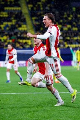 VILLARREAL , 20- 01-2026 , Estadio de la Ceramica, Season 2025 2026, UEFA Champions League match between Villarreal and Ajax. Picture shows Ajax player Oliver Edvardsen scores the 1-2 and celebrates Villarreal - Ajax  x200958065x Copyright: