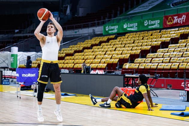 Sopot, 20.01.2026 FIBA EUROPE CUP KOSZYKOWKA MEZCZYZN MECZ Energa Trefl Sopot - Rostock Seawolves FIBA EUROPE CUP BASKETBALL LEAGUE GAME Energa Trefl Sopot - Rostock Seawolves NZ Jakub Schenk , FOT. KRZYSZTOF POLACZYK 058sport.pl NEWSPIX.PL --- newspix.pl POLAND OUT! 