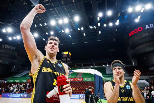 Sopot, 20.01.2026 FIBA EUROPE CUP KOSZYKOWKA MEZCZYZN MECZ Energa Trefl Sopot - Rostock Seawolves FIBA EUROPE CUP BASKETBALL LEAGUE GAME Energa Trefl Sopot - Rostock Seawolves NZ Szymon Zapala , radosc celebration cieszynka , FOT. KRZYSZTOF POLACZYK 058sport.pl NEWSPIX.PL --- newspix.pl POLAND OUT! 