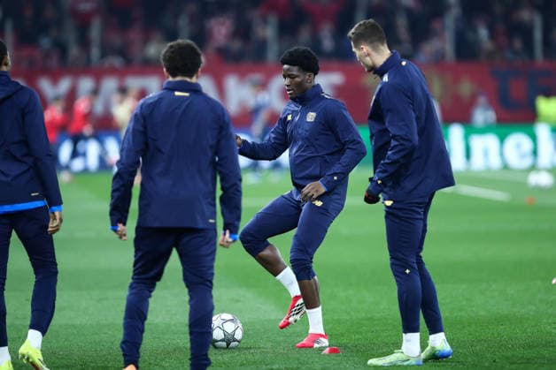 January 20, 2026, Piraeus, Piraeus, Greece: Players of Bayer Leverkusen in action before the UEFA Champions League, League Phase, Matchday 7 game between Olympiacos and Bayer 04 Leverkusen at Georgios Karaiskakis Stadium on January 20, 2026, in Piraeus, Greece. Piraeus Greece - ZUMAk160 20260120_zip_k160_007 Copyright: xStefanosxKyriazisx