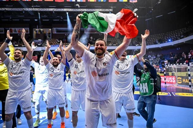 Handball, EM, Polen - Italien ALTRO - Pallamano - Men s EHF Euro 2026 - Poland vs Italy Davide Bulzamini of Italy during Men s EHF Euro 2026 - Poland vs Italy, Handball match in Kristianstad, Sweden, January 20 2026 Kristianstad Sweden  Copyright: xIPAxSport ABACAx