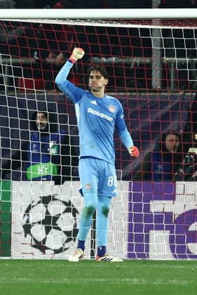 UEFA Champions League, Olympiacos FC vs Bayer 04 Leverkusen - Kostas Tzolakis goalkeepr of Olympiacos react during the UEFA Champions League league phase matchday 7 soccer match betweenOlympiacos and Leverkusen held at Georgios Karaiskakis Stadium in Piraeus, Greece, 20 January 2025. IMAGO ONE INCH PRODUCTIONS PIRAEUS Greece Copyright: xOnexInchxProductionsx 6819490
