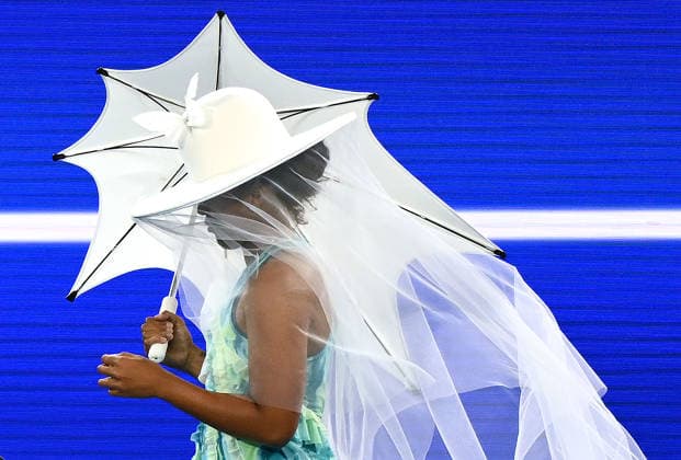 TENNIS AUSTRALIAN OPEN, Naomi Osaka of Japan enters the court ahead of the Women™s 1st round match against Antonia Ruzic of Croatia on day 3 of the 2026 Australian Open tennis tournament at Melbourne Park in Melbourne, Tuesday, January 20, 2026. ( NO ARCHIVING MELBOURNE VICTORIA AUSTRALIA  Copyright: xJOELxCARRETTx 20260121111383637321
