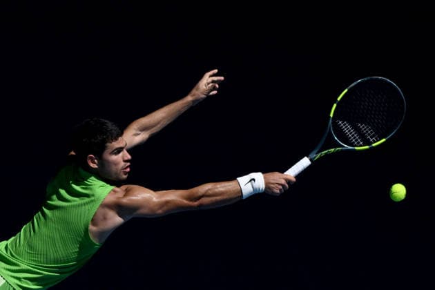 TENNIS AUSTRALIAN OPEN, Carlos Alcaraz of Spain in action during the Mens 2nd round match against Yannick Hanfmann of Germany on day 4 of the 2026 Australian Open tennis tournament at Melbourne Park in Melbourne, Wednesday, January 21, 2026. ( NO ARCHIVING MELBOURNE VICTORIA AUSTRALIA  Copyright: xJAMESxROSSx 20260121123493427470