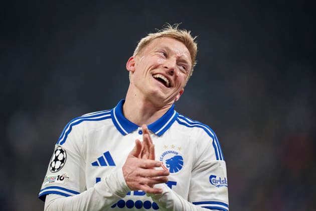 DENMARK: Champions League: FC Copenhagen - S.S.C. Napoli DENMARK: Champions League: FC Copenhagen - S.S.C. Napoli FCK s Birger Meling is substituted and smiles at SSC Napoli s fans during the Champions League match between FC Copenhagen and S.S.C. Napoli at Parken in Copenhagen on Tuesday, January 20, 2026. Photo: Liselotte Sabroe Ritzau Scanpix , Copenhagen Denmark
