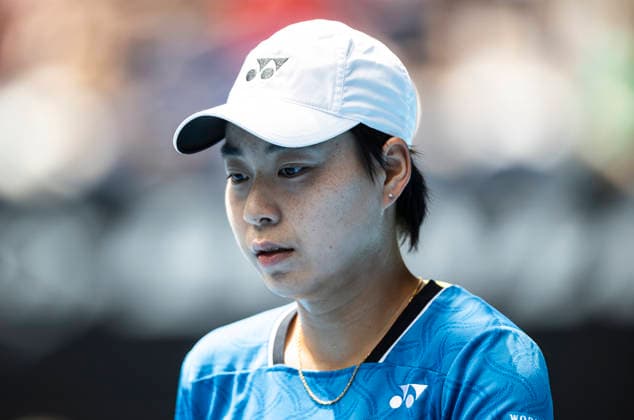 (260121) -- MELBOURNE, Jan. 21, 2026 -- Bai Zhuoxuan of China reacts during the women s singles 2nd round match against Aryna Sabalenka of Belarus at the Australian Open tennis tournament in Melbourne, Australia, Jan. 21, 2026. (Photo by Xinhua) (SP)AUSTRALIA-MELBOURNE-TENNIS-AUSTRALIAN OPEN-WOMEN S SINGLES-DAY 4 HuxJingchen 