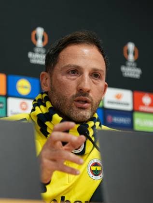 Ahead of Fenerbahce v Aston Villa - UEFA Europa League ISTANBUL, TURKIYE - JANUARY 21: Head Coach of Fenerbahce Demonico Tedesco makes a speech during the press conference, PK, Pressekonferenz ahead of the UEFA Europa League match between Fenerbahce and Aston Villa at Samandira Can Bartu Facilities in Istanbul, Turkiye on January 21, 2026. Adem Kutucu Anadolu Istanbul Turkey. Editorial use only. Please get in touch for any other usage.  Copyright: x2026xAnadoluxAdemxKutucux