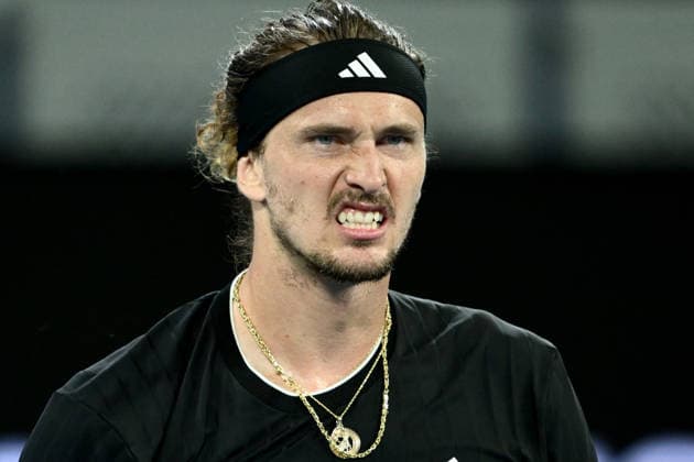 TENNIS AUSTRALIAN OPEN, Alexander Zverev of Germany celebrates match point during the Men™s 2nd round match against Alexandre Muller of France on day 4 of the 2026 Australian Open tennis tournament at Melbourne Park in Melbourne, Wednesday, January 21, 2026. ( NO ARCHIVING MELBOURNE VICTORIA AUSTRALIA  Copyright: xJOELxCARRETTx 20260121146403917594