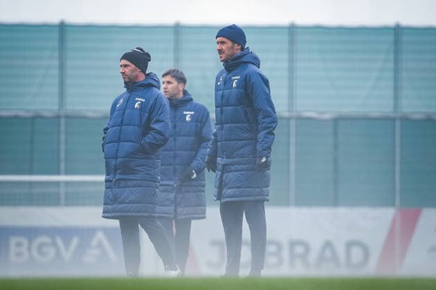 Fussball, Bundesliga, Herren, Training SC Freiburg - Europa-Park-Stadion, Europa Park Stadion,: Julian Schuster (SC Freiburg, Trainer) Freiburg Europa Park Stadion Baden-Württemberg Deutschland Copyright: xFINLEYxMÖRCHx