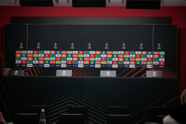 Fussball, Bundesliga, Herren, Freiburg - Europa-Park-Stadion, Europa Park Stadion,: Presse Konferenz, Europa League Spiel, Maccabi Tel-aviv, Freiburg Europa Park Stadion Baden-Württemberg Deutschland Copyright: xFINLEYxMÖRCHx