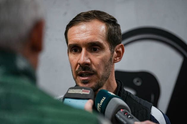 Fussball, Bundesliga, Herren, Freiburg - Europa-Park-Stadion, Europa Park Stadion,: Presse Konferenz, Europa League Spiel, Maccabi Tel-aviv, Julian Schuster (SC Freiburg, Trainer) Freiburg Europa Park Stadion Baden-Württemberg Deutschland Copyright: xFINLEYxMÖRCHx