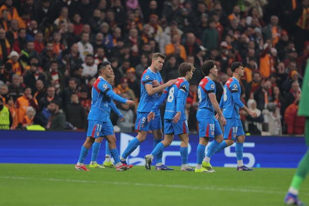 2026-01-21 Galatasaray SK v Atletico de Madrid - UEFA Champions League 2025 26 League Phase MD7 ISTANBUL, TURKEY - JANUARY 21: Koke of Atletico de Madrid, Juan Musso of Atletico de Madrid, Pablo Barrios of Atletico de Madrid, Julian Alvarez of Atletico de Madrid, Alexander Sorloth of Atletico de Madrid, Marc Pubill of Atletico de Madrid, Thiago Almada of Atletico de Madrid during the UEFA Champions League 2025 26 League Phase MD7 match between Galatasaray SK and Atletico de Madrid at Rams Park Stadium on January 21, 2026 in Istanbul, Turkey. (Photo by BSR Agency) Istanbul Turkey Content not available for redistribution in The Netherlands directly or indirectly through any third parties. Copyright: xBSRxAgencyx