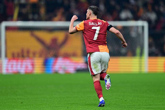 Galatasaray v Atletico Madrid - UEFA Champions League ISTANBUL, TURKIYE - JANUARY 21: Galatasaray s Roland Sallai (7) celebrates after his team scores a goal during the UEFA Champions League week 7 match between Galatasaray and Atletico Madrid at RAMS Park in Istanbul, Turkiye, on January 21, 2026. Serhat Cagdas Anadolu Istanbul Turkey. Editorial use only. Please get in touch for any other usage.  Copyright: x2026xAnadoluxSerhatxCagdasx