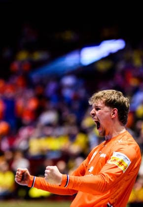 260121 Goalkeeper Jorick Pol of the Netherlands celebrates during the EHF European Handball Championship preliminary round match between the Netherlands and Georgia on January 21, 2026 in Malmö. Photo: Petter Arvidson BILDBYRAN kod PA PA1129 handball handboll handball handbolls-em 2026 nederländerna netherlands georgien ehf european handball championship georgia bbeng jubel celebrates Copyright: PETTERxARVIDSON BB260121PA128