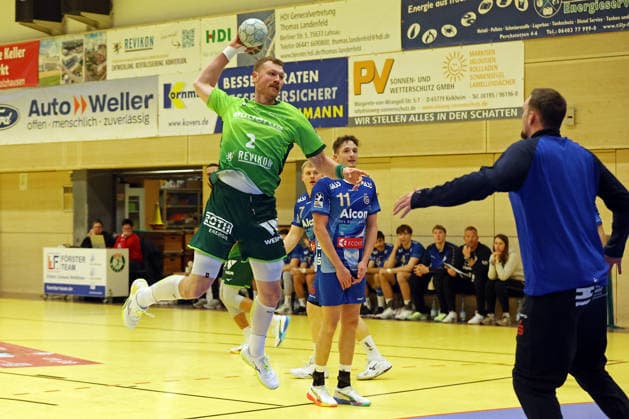 21.01.2026, xovx, Handball Testspiel Handball Bundesliga, HSG Wetzlar - TV Großwallstadt v.l. Nikola Grahovac (HSG Wetzlar), Patrick Gempp (TV Großwallstadt), Ole Klimpke (TV Großwallstadt), Stefan Hanemann (TV Großwallstadt) Wetzlar-Dutenhofen Sporthalle Dutenhofen Hessen Deutschland (DE)
