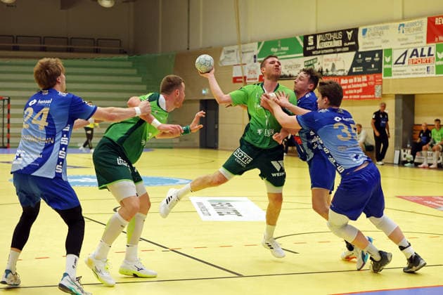 21.01.2026, xovx, Handball Testspiel Handball Bundesliga, HSG Wetzlar - TV Großwallstadt v.l. Ben Connar Battermann (TV Großwallstadt), Nikola Grahovac (HSG Wetzlar), Dominik Mappes (HSG Wetzlar), Ole Klimpke (TV Großwallstadt), Axel Skaarnaes (TV Großwallstadt) Wetzlar-Dutenhofen Sporthalle Dutenhofen Hessen Deutschland (DE)