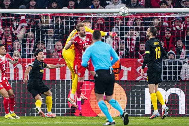 2026-01-21 FC Bayern München v R. Union Saint-Gilloise - UEFA Champions League 2025 26 League Phase MD7 MUNICH, GERMANY - JANUARY 21: Harry Kane of FC Bayern M++nchen, goalkeeper Kjell Scherpen of R. Union Saint-Gilloise battle for the ball during the UEFA Champions League 2025 26 League Phase MD7 match between FC Bayern M++nchen and R. Union Saint-Gilloise at Football Arena Munich on January 21, 2026 in Munich, Germany. Munich Football Arena Munich Germany Content not available for redistribution in The Netherlands directly or indirectly through any third parties. Copyright: xAndrexWeeningx