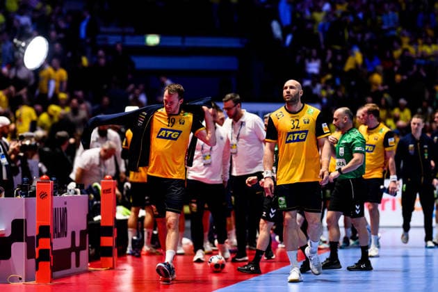 260121 Felix Claar and Oscar Bergendahl of Sweden looks dejected during the EHF European Handball Championship preliminary round match between Sweden and Croatia on January 21, 2026 in Malmö. Photo: Petter Arvidson BILDBYRAN kod PA PA1130 handball handboll handball handbolls-em 2026 sverige sweden croatia kroatien ehf european handball championship sverige bbeng grappa33 depp sverige sweden Copyright: PETTERxARVIDSON BB260121PA174