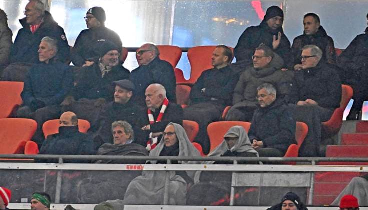 RECORD DATE NOT STATED 21.01.2026, Fussball UEFA Championsleague 2025 2026: Vorrunde 7.Spieltag, FC Bayern München - Union Saint-Gilloise, in der Allianz-Arena München. Ex-Vorstandsvorsitzender Karl-Heinz Rummenigge (FC Bayern München) und Ehren-Präsident Uli Hoeneß (FC Bayern München, Hoeness) Sportvorstand Max Eberl (Bayern München) Vorstandsvorsitzender Jan-Christian Dreesen (FC Bayern München) und unten Präsident Herbert Hainer (FC Bayern)