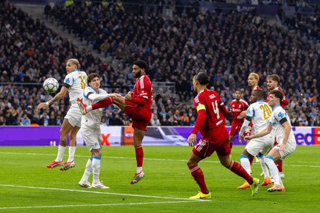 Football - UEFA Champions League - League Phase - Olympique de Marseille v Liverpool FC MARSEILLE, FRANCE - Wednesday, January 21, 2026: Liverpool s Joe Gomez sees his shot go wide during the UEFA Champions League match between Olympique de Marseille and Liverpool FC at the Stade VÃ lodrome. (Photo by David Rawcliffe Propaganda) MARSEILLE Stade VÃ lodrome BOUCHES-DU-RHÃ NE FRANCE  Copyright: xDavidxRawcliffex P2026-01-21-Marseille_Liverpool-55