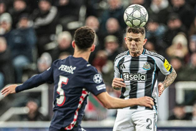 UEFA Champions League Matchday 7 of 8 Newcastle United v PSV Eindhoven Kieran Trippier of Newcastle Untied heads the ball during the UEFA Champions League Matchday 7 of 8 Newcastle United v PSV Eindhovenn at St. James s Park, Newcastle, United Kingdom, 21st January 2026 (Photo by Mark Cosgrove News Images) Newcastle St. James s Park Tyne and Wear United Kingdom Copyright: xMarkxCosgrove NewsxImagesx