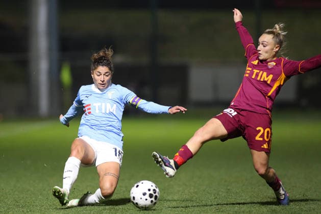 Antonietta Castiello of S.S. Lazio Giada Greggi of A.S. Roma Femminile are in action during in action during the Coppa Italia Women, first leg, quarter-finals between Lazio vs Roma , 21 Jenuary 2026 at the Lazio Training Center, Roma Italy.  Copyright: xMatteoxCassoni IPAxSportx xipa-agency.netx xx IPA_70387731 IPA_Agency_IPA70387731