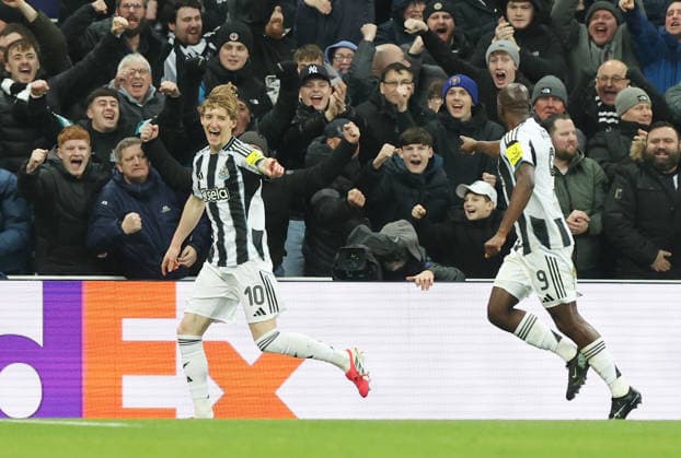 Newcastle Upon Tyne, England, 21st January 2026. Anthony Gordon of Newcastle United celebrates scoring the second goal during the Newcastle United vs PSV Eindhoven UEFA Champions League match at St. James Park, Newcastle Upon Tyne. Picture credit should read: Nigel Roddis Sportimage EDITORIAL USE ONLY. No use with unauthorised audio, video, data, fixture lists, club league logos or live services. Online in-match use limited to 120 images, no video emulation. No use in betting, games or single club league player publications. SPI_032_NR_NEWC_PSV SPI-4467-0034