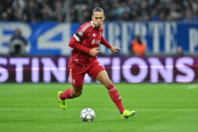 Marseille vs Liverpool - UEFA Champions League MARSEILLE, FRANCE - JANUARY 21: Virgil van Dijk of Liverpool in action during the UEFA Champions League week 7 football match between Olympique Marseille and Liverpool at Stade Velodrome in Marseille, France, on January 21, 2026. Mustafa Yalcin Anadolu Marseille France. Editorial use only. Please get in touch for any other usage.  Copyright: x2026xAnadoluxMustafaxYalcinx