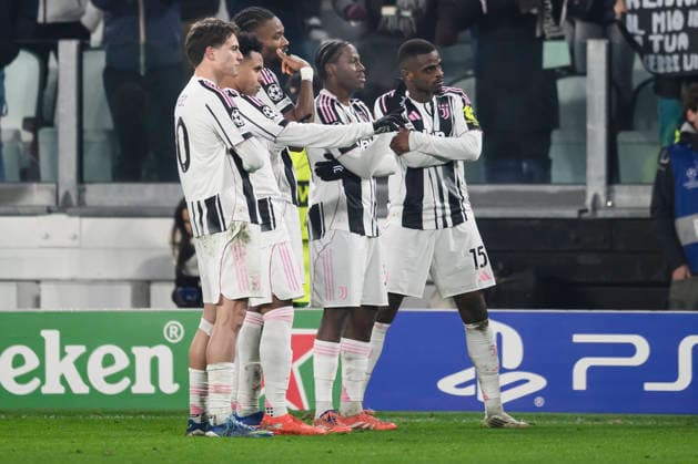 Juventus FC v SL Benfica - UEFA Champions League Khephren Thuram of Juventus FC celebrates with teammates after scoring a goal during the UEFA Champions League 2025 26 league phase football match between Juventus FC and SL Benfica. Turin Italy Copyright: xNicolòxCampox