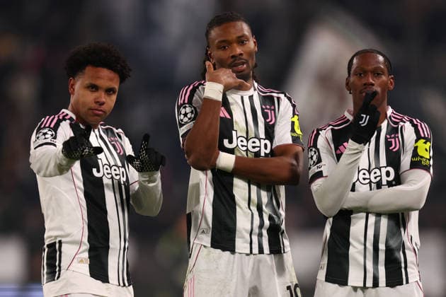 Khephren Thuram (Juventus Fc) und Weston Mckennie (Juventus FC) und Jonathan David (Juventus FC) celebrates after scoring his team s first goal with team mates, UEFA Champions League 2025 26 League Phase MD7, Juventus v SL Benfica - UEFA Champions League 2025 26 League Phase MD7, Allianz Stadium, January 21, 2026, Turin, Italy.