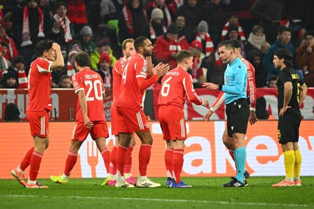 Bayern Munchen v Royale Union Saint-Gilloise - UEFA Champions League MUNICH, GERMANY - JANUARY 21 : Kim Minjae defender of Bayern Munchen receives a red card from referee Rade Obrenovic (SVN) during the UEFA Champions League 2025 26 League Phase MD7 match between FC Bayern Munchen and Royale Union Saint-Gilloise on January 21, 2026 in Munich, Germany, 21 01 2026 Munich Germany  Copyright: xVincentxKalutx