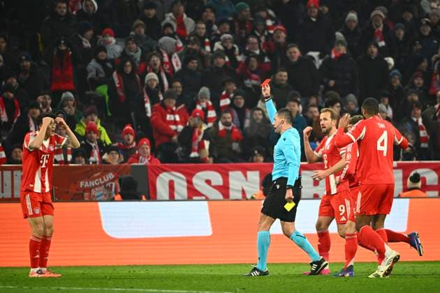 Bayern Munchen v Royale Union Saint-Gilloise - UEFA Champions League MUNICH, GERMANY - JANUARY 21 : Kim Minjae defender of Bayern Munchen receives a red card from referee Rade Obrenovic (SVN) during the UEFA Champions League 2025 26 League Phase MD7 match between FC Bayern Munchen and Royale Union Saint-Gilloise on January 21, 2026 in Munich, Germany, 21 01 2026 Munich Germany  Copyright: xVincentxKalutx