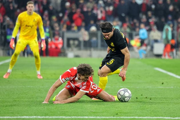 Tom Bischof (FC Bayern Muenchen, 20) mit Kamiel Van de Perre (Royale Union Saint-Gilloise, 06), GER, FC Bayern Muenchen vs. Royale Union Saint-Gilloise, Fussball, UEFA Champions League, Liga-Phase, 7. Spieltag, Saison 2025 2026, 21.01.2026, GER, FC Bayern Muenchen vs. Royale Union Saint-Gilloise, Fussball, UEFA Champions League, Liga-Phase, 7. Spieltag, Saison 2025 2026, 21.01.2026 Muenchen Copyright: xEibner-Pressefoto JennixMaulx EP_JML