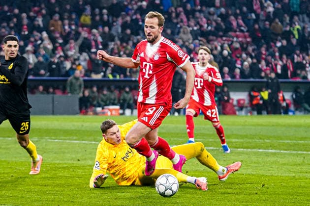 2026-01-21 FC Bayern München v R. Union Saint-Gilloise - UEFA Champions League 2025 26 League Phase MD7 MUNICH, GERMANY - JANUARY 21: goalkeeper Kjell Scherpen of R. Union Saint-Gilloise tackles Harry Kane of FC Bayern Munchen during the UEFA Champions League 2025 26 League Phase MD7 match between FC Bayern M++nchen and R. Union Saint-Gilloise at Football Arena Munich on January 21, 2026 in Munich, Germany. Munich Football Arena Munich Germany Content not available for redistribution in The Netherlands directly or indirectly through any third parties. Copyright: xAndrexWeeningx
