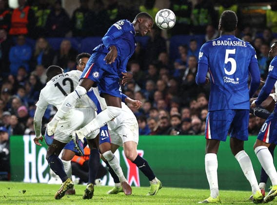 London, England, 21st January 2026. Moises Caicedo of Chelsea (C) scores the opening goal during the Chelsea vs Pafos FC UEFA Champions League match at Stamford Bridge, London. Picture credit should read: David Klein Sportimage EDITORIAL USE ONLY. No use with unauthorised audio, video, data, fixture lists, club league logos or live services. Online in-match use limited to 120 images, no video emulation. No use in betting, games or single club league player publications. SPI_044_DK_CHELSEA_PAFOS SPI-4466-0044
