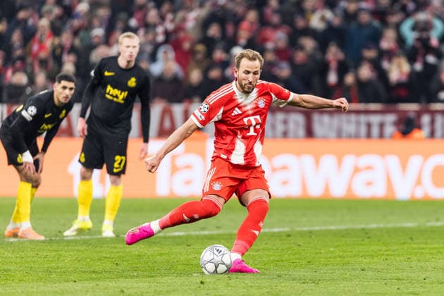 MUNICH, GERMANY - JANUARY 21: Harry Kane (FC Bayern Muenchen, 9) shoots the penalty but is stopped by Kjell Scherpen (Royale Union Saint-Gilloise, 37) during the UEFA Champions League match between FC Bayern Munich vs. Royale Union Saint-Gilloise at Allianz Arena on matchday 7 of the UEFA Champions League Season 2025 26 on January 21, 2025 in Munich, Germany. Bavaria Germany Copyright: xSteffiexWunderlx