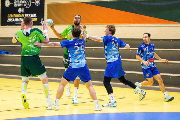 21.01.2026, xovx, Handball Testspiel Handball Bundesliga, HSG Wetzlar - TV Großwallstadt v.l. Nikola Grahovac (HSG Wetzlar), Philipp Ahouansou (HSG Wetzlar), Maximilian Horner (TV Großwallstadt), Ben Connar Battermann (TV Großwallstadt), Maxim Schalles (TV Großwallstadt) Wetzlar-Dutenhofen Sporthalle Dutenhofen Hessen Deutschland (DE)