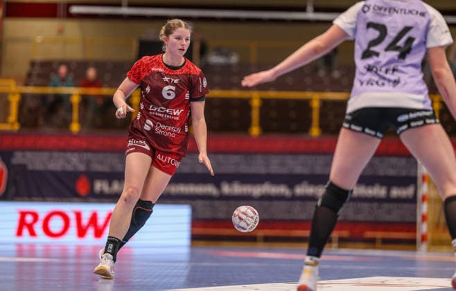 GER, Bensheim, HSG Bensheim Auerbach Flames vs Vfl Oldenburg, Alsco Handball Bundesliga Frauen, Handball, DHB, Spielzeit 2025 2026, Weststadthalle Bensheim, 14. Spieltag im Bild: Nina Engel (HSG Bensheim Auerbach Flames Frauen 6) DFB DFL REGULATIONS PROHIBIT ANY USE OF PHOTOGRAPHS AS IMAGE SEQUENCES AND OR QUASI-VIDEO, 21.01.2026 Copyright: HMBxMedia HendrikxHamelau