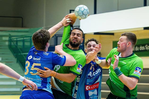 21.01.2026, xovx, Handball Testspiel Handball Bundesliga, HSG Wetzlar - TV Großwallstadt v.l. Axel Skaarnaes (TV Großwallstadt), Philipp Ahouansou (HSG Wetzlar), Ole Klimpke (TV Großwallstadt), Nikola Grahovac (HSG Wetzlar) Wetzlar-Dutenhofen Sporthalle Dutenhofen Hessen Deutschland (DE)