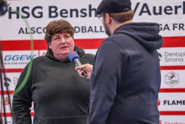 GER, Bensheim, HSG Bensheim Auerbach Flames vs Vfl Oldenburg, Alsco Handball Bundesliga Frauen, Handball, DHB, Spielzeit 2025 2026, Weststadthalle Bensheim, 14. Spieltag im Bild: Ilka Fickinger (Trainerin HSG Bensheim Auerbach Flames) DFB DFL REGULATIONS PROHIBIT ANY USE OF PHOTOGRAPHS AS IMAGE SEQUENCES AND OR QUASI-VIDEO, 21.01.2026 Copyright: HMBxMedia HendrikxHamelau