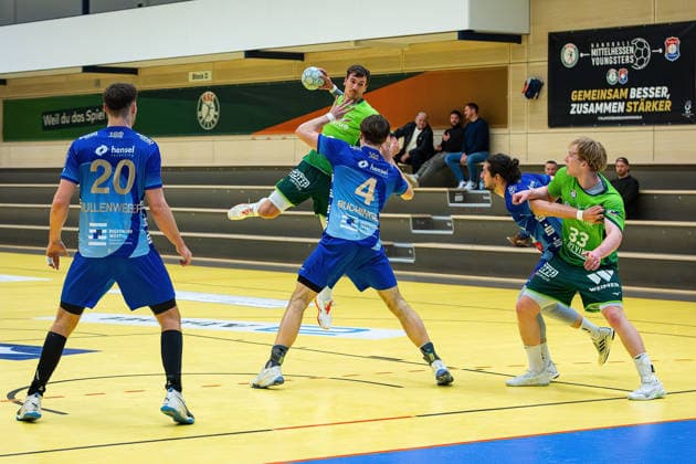 21.01.2026, xovx, Handball Testspiel Handball Bundesliga, HSG Wetzlar - TV Großwallstadt v.l. Finn Wullenweber (TV Großwallstadt), Jona Schoch (HSG Wetzlar), Theo Buchieger (TV Großwallstadt), Yessine Meddeb (TV Großwallstadt), Georg Löwen (HSG Wetzlar) Wetzlar-Dutenhofen Sporthalle Dutenhofen Hessen Deutschland (DE)