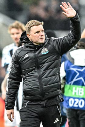 Newcastle United v PSV Eindhoven UEFA Champions League Manager Eddie Howe of Newcastle United thanks fans at full time during the UEFA Champions League match at St. James s Park, Newcastle 21 01 2026 UK Newspapers OUT Copyright: xJamiexJohnstonx FIL-22840-0126