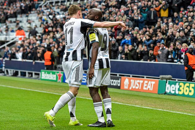 Newcastle United v PSV Eindhoven UEFA Champions League Yoane Wissa of Newcastle United celebrates his goal with Harvey Barnes during the UEFA Champions League match at St. James s Park, Newcastle 21 01 2026 UK Newspapers OUT Copyright: xJamiexJohnstonx FIL-22840-0199