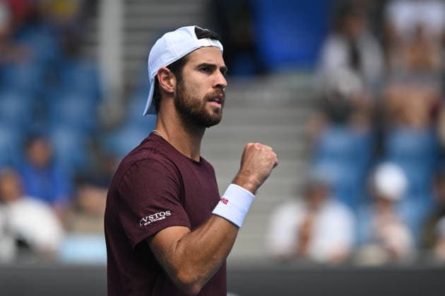 TENNIS AUSTRALIAN OPEN, Karen Khachanov of Russia reacts during the Men™s 2nd round match against Nishesh Basavareddy of the USA on day 5 of the 2026 Australian Open tennis tournament at Melbourne Park in Melbourne, Wednesday, January 22, 2026. ( NO ARCHIVING MELBOURNE VICTORIA AUSTRALIA  Copyright: xLUKASxCOCHx 20260122117845852593