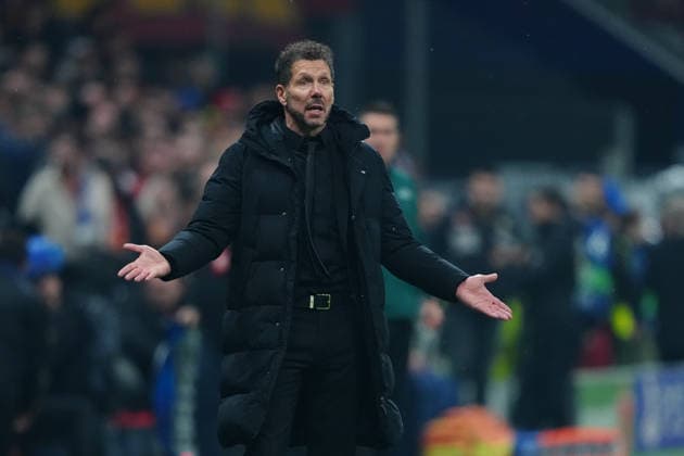 January 21, 2026, Istanbul, Turkey: Diego Simeone, head coach of AtlÃ tico de Madrid gestures during the UEFA Champions League match between Galatasaray SK and Atletico de Madrid at Ali Sami Yen Sports Complex. Final score Galatasaray 1 : 1 Atletico de Madrid Istanbul Turkey - ZUMAs197 20260121_aaa_s197_154 Copyright: xGokhanxTanerx